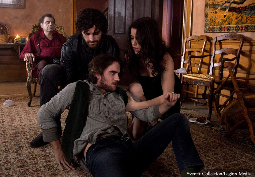 10 лучших сериалов про вампиров