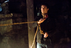 4x14 - Down The Rabbit Hole /    