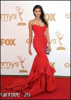 emmy_2011_vampiretv.ru_028 (422x594, 96 kБ...)