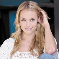 vampiretv.ru_reichel_skarsten_011 (350x350, 18 kБ...)